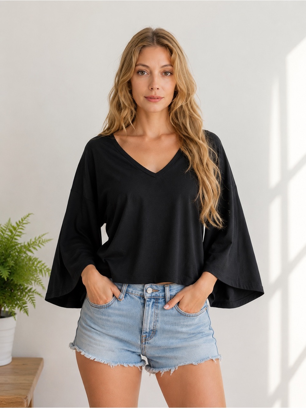 Three Bird Nest Black V-Neck Long Sleeve Top XL EUC